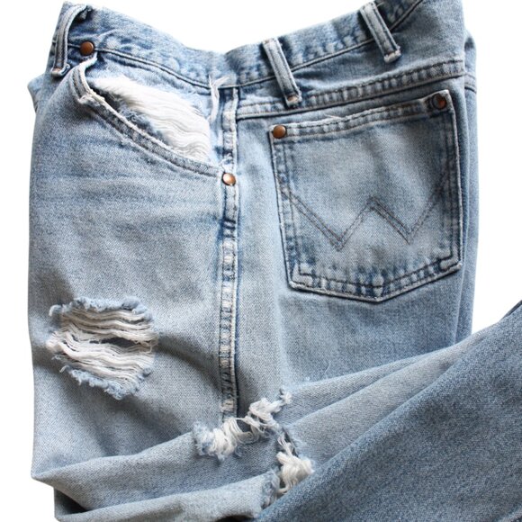 Wrangler Boyfriend Jeans 36x34 Organic Distressed Ripped Worn Blue Denim Destroy - Picture 8 of 10